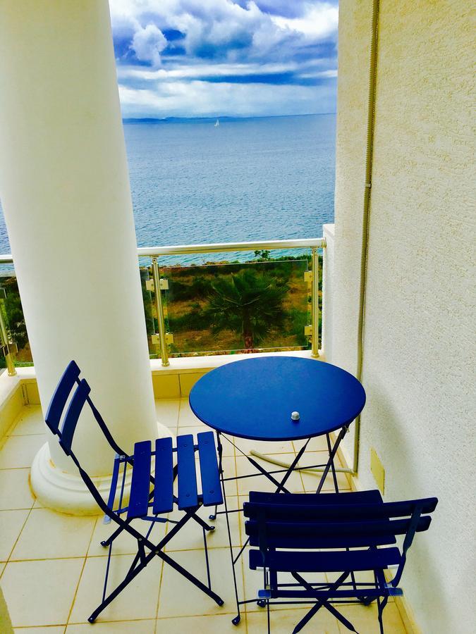 White Residence Apartament Sarandë Buitenkant foto
